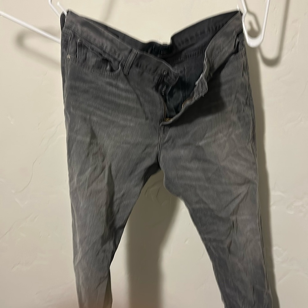 Men’s lucky brand jeans size 38X34